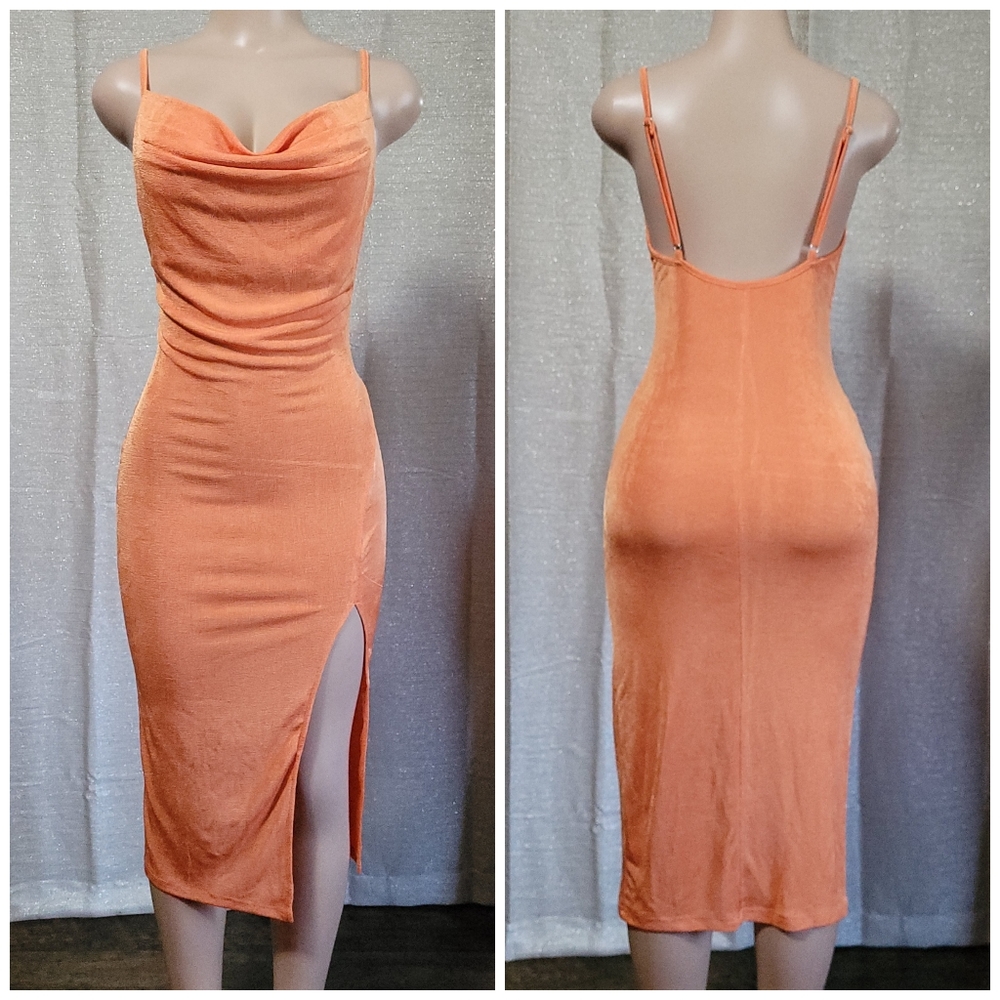 Sexy orange dress new size M full strech material. PRICE TODAY ONLY 🚨